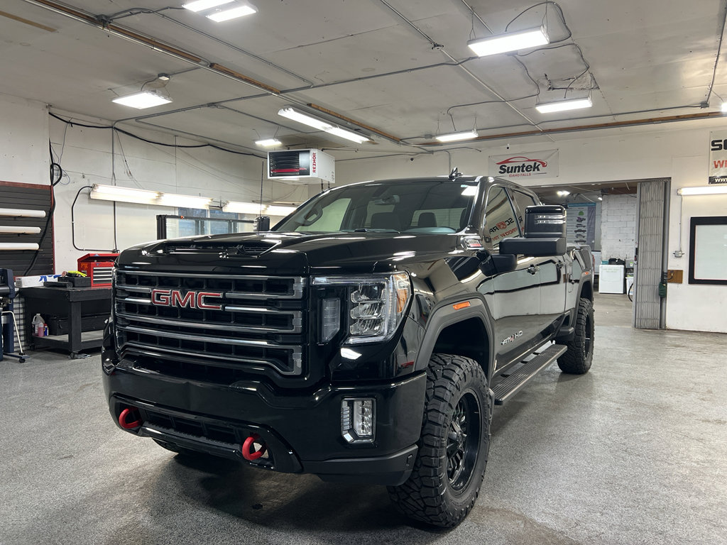Used 2022 GMC Sierra 3500 AT4 AWD/4WD image 1
