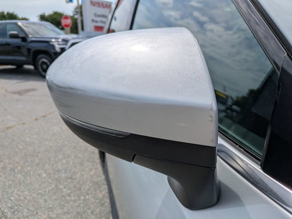 Certified 2025 Nissan Pathfinder SV AWD/4WD image 13