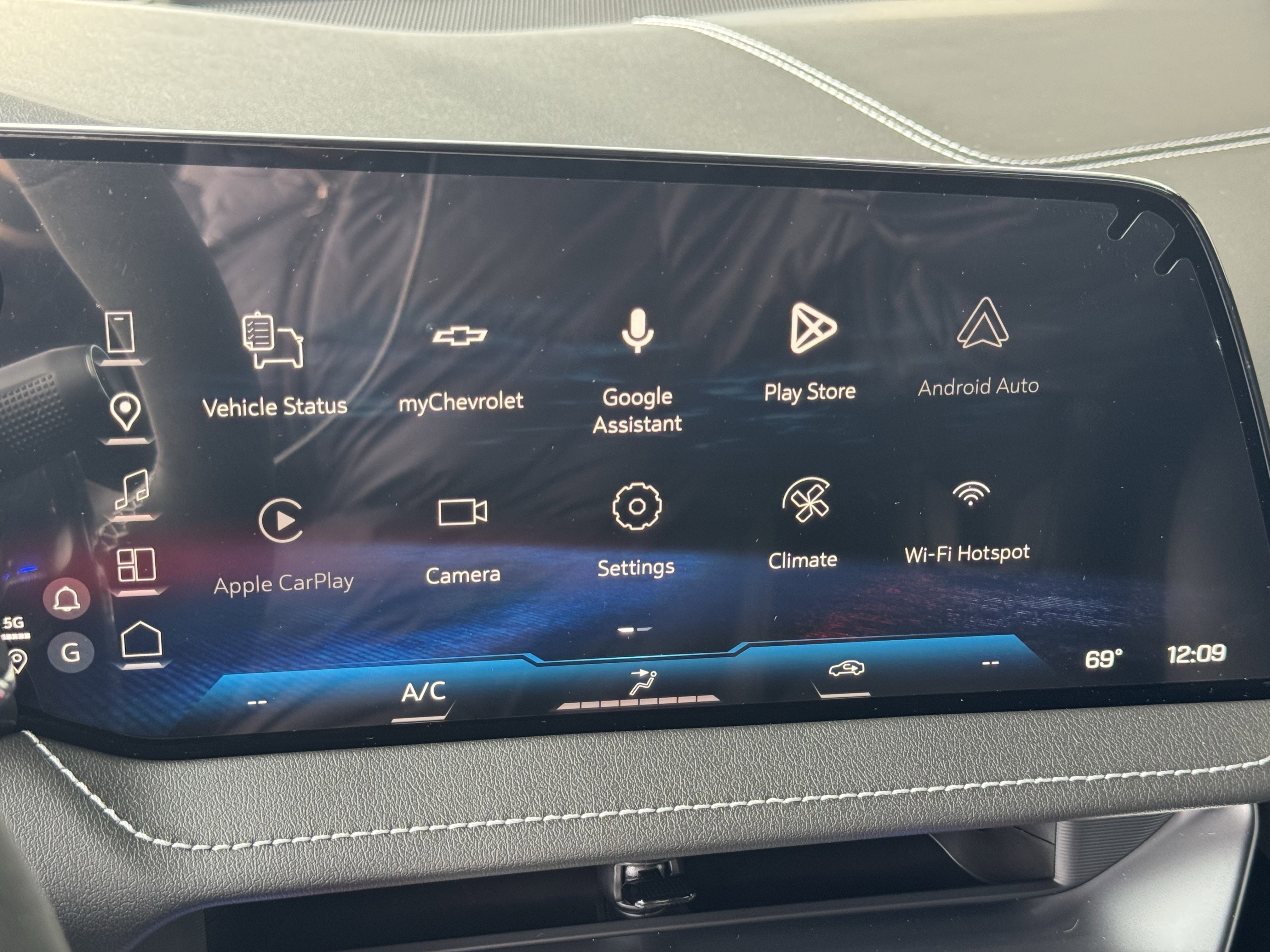 New 2026 Chevrolet Corvette Stingray Coupe w/ 1LT image 24