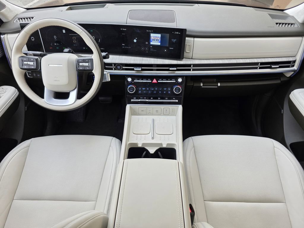 Used 2025 Hyundai Santa Fe Calligraphy image 24
