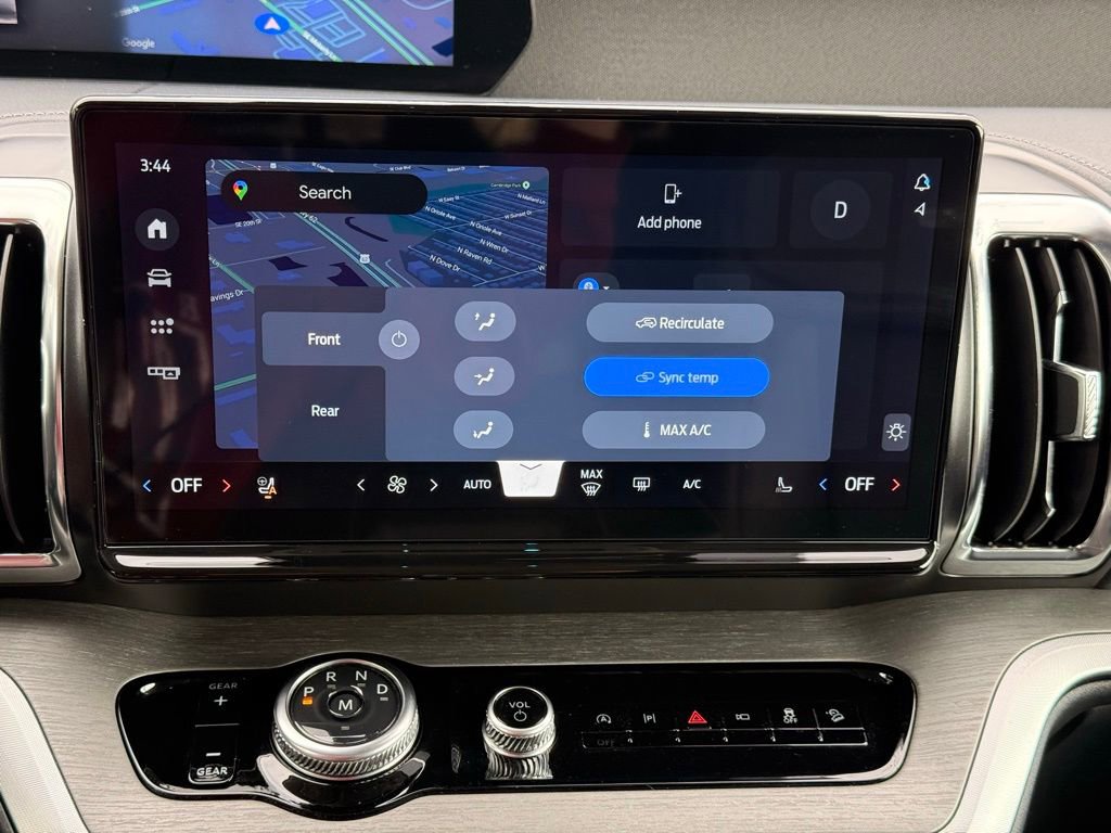 Used 2025 Ford Expedition Platinum image 17