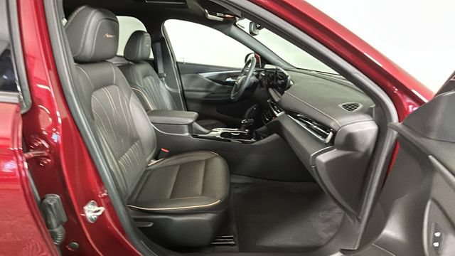 Used 2024 Buick Envista Avenir FWD image 30