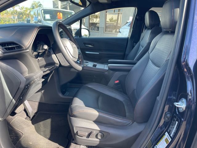 Used 2021 Toyota Sienna XSE w/ XSE Plus Package FWD image 9