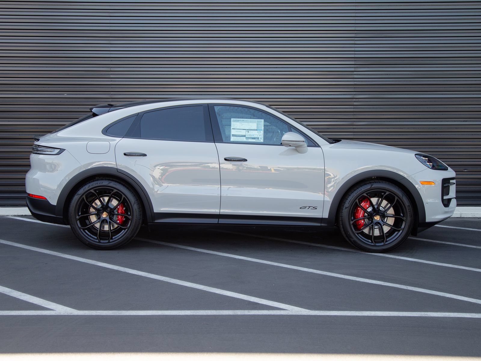 New 2026 Porsche Cayenne GTS AWD/4WD image 8