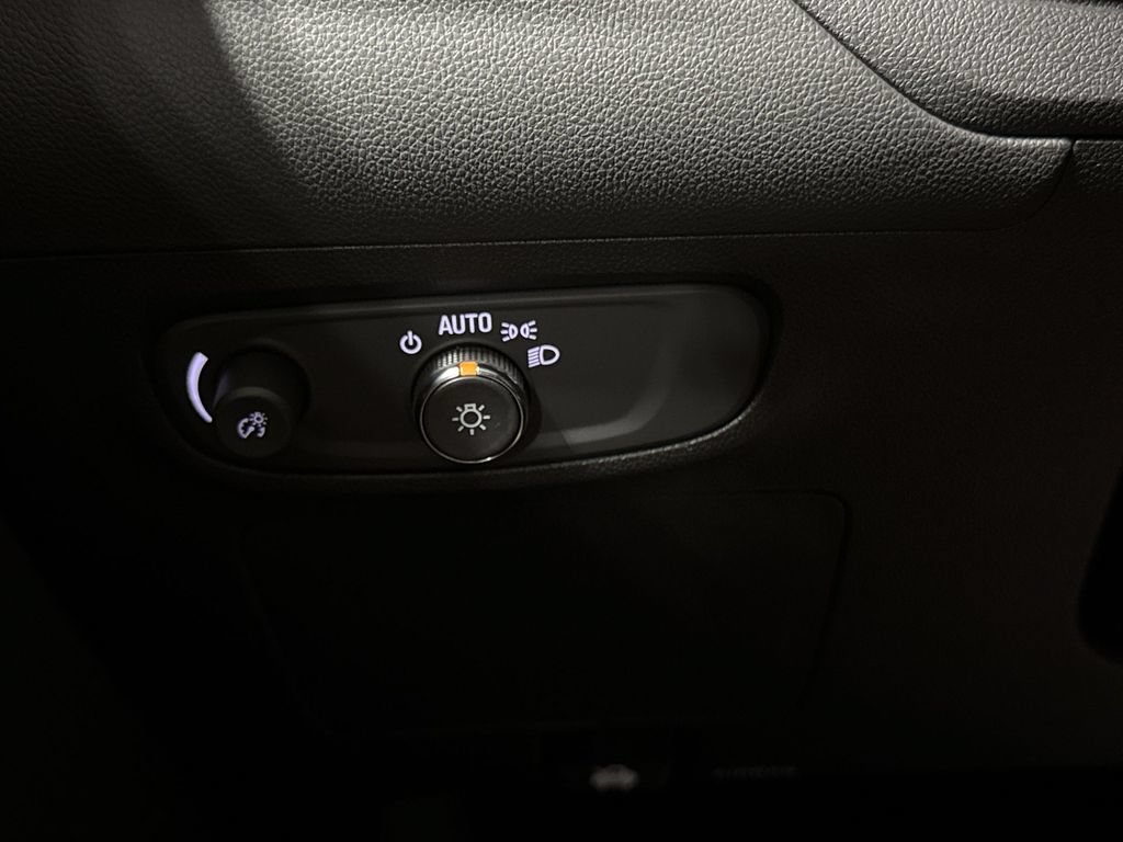 New 2026 Buick Encore GX Preferred w/ Comfort Package FWD image 18