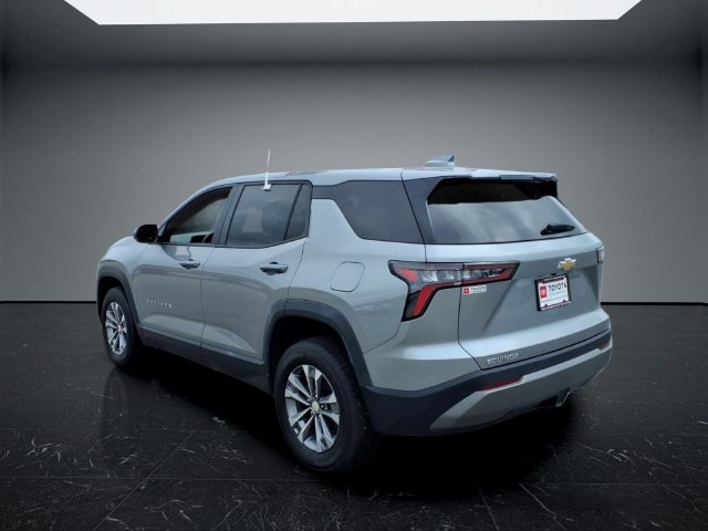 Used 2025 Chevrolet Equinox LT FWD image 6