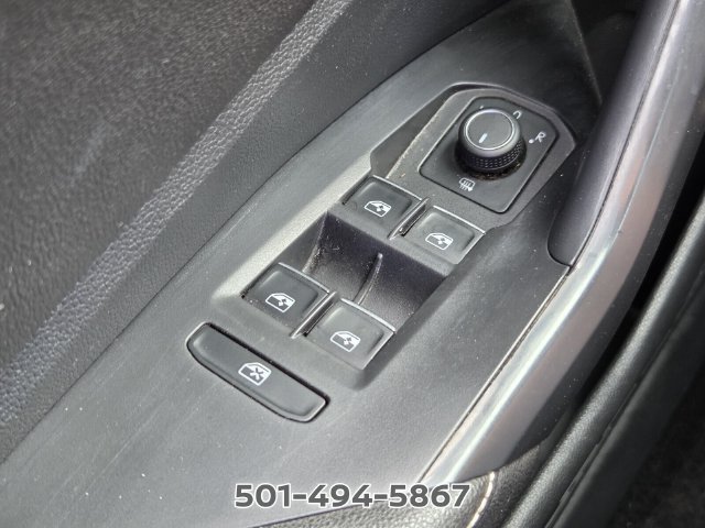 Used 2025 Volkswagen Jetta Sport FWD image 24