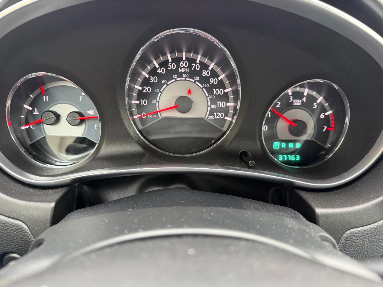 Used 2011 Chrysler 200 LX FWD image 19