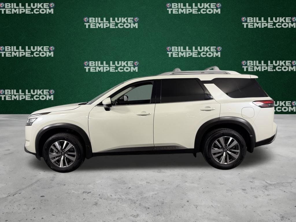 Used 2024 Nissan Pathfinder SL image 8