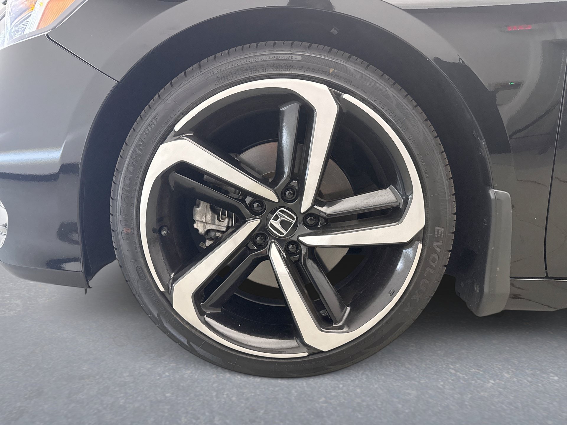 Used 2019 Honda Accord Sport image 22