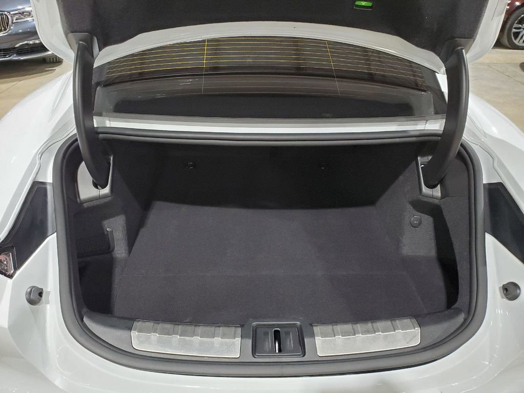 Used 2020 Porsche Taycan Turbo image 43