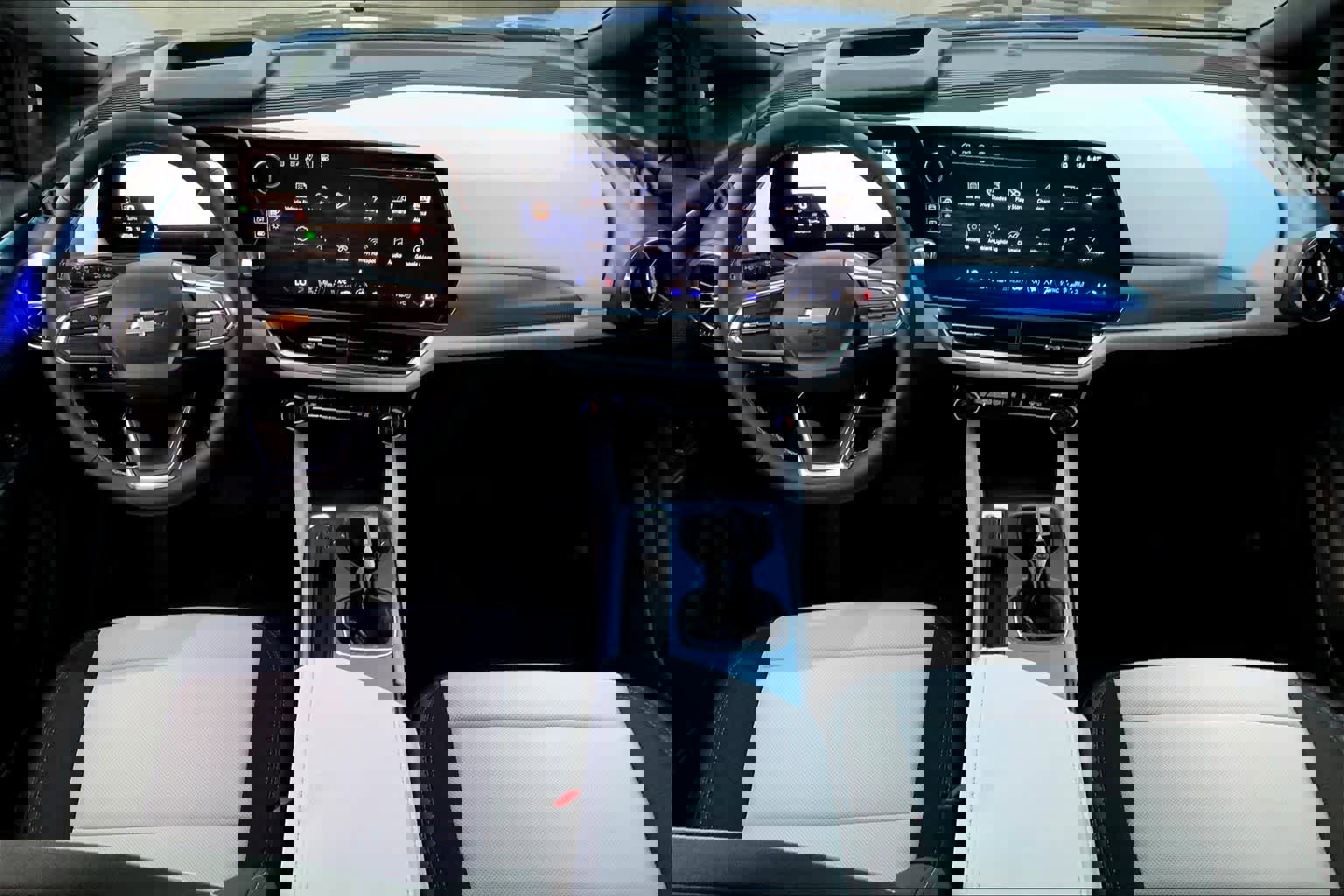 New 2025 Chevrolet Equinox EV LT w/ Convenience Package II image 5