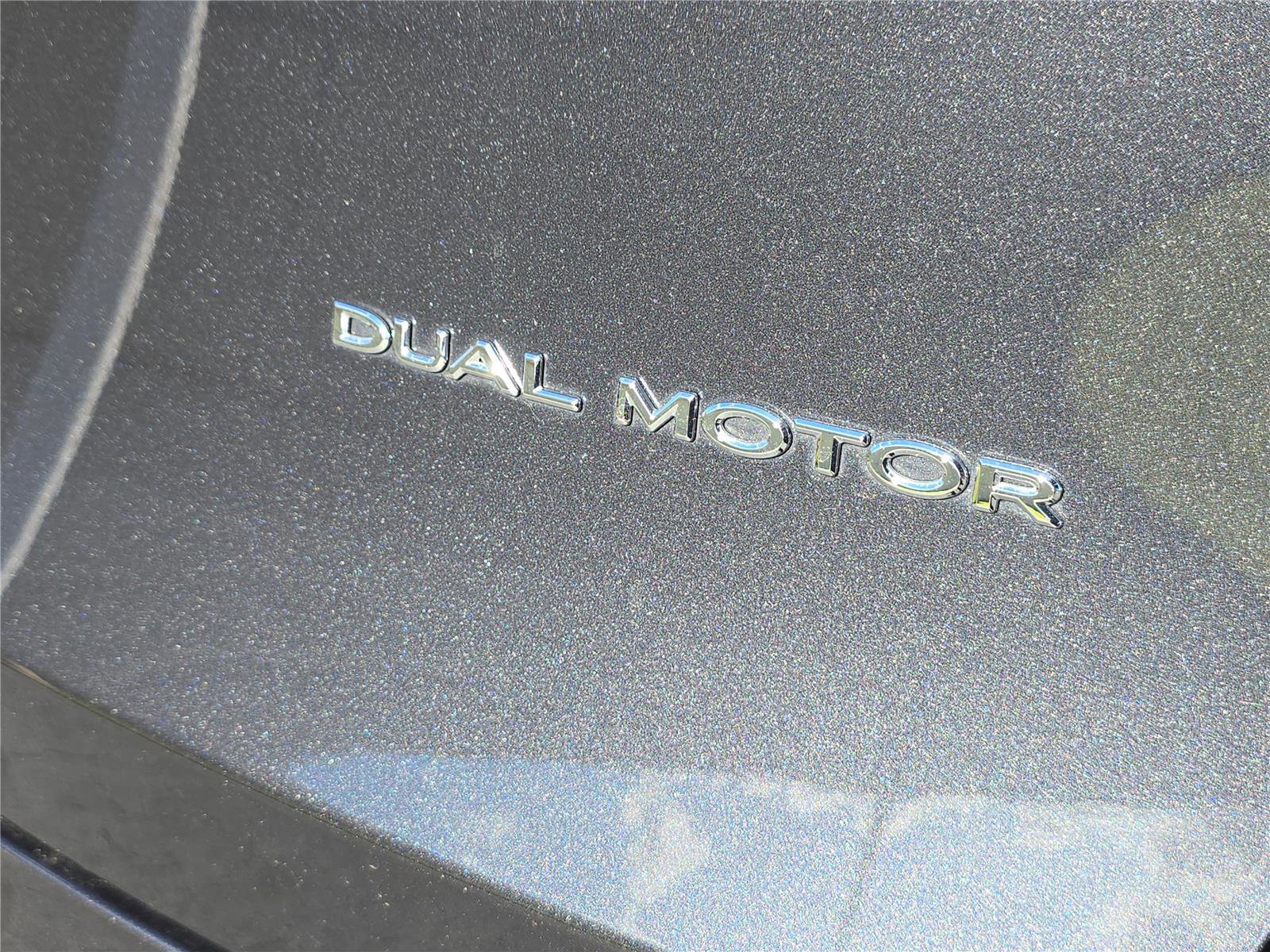 Used 2024 Tesla Model Y Long Range image 5