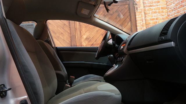 Used 2010 Nissan Sentra 2.0 SR image 45