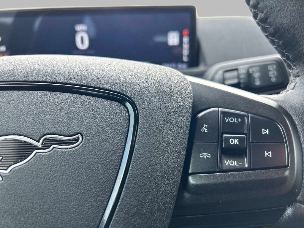 Used 2023 Ford Mustang Mach-E Select image 24