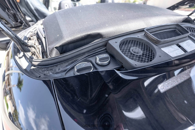 Used 2015 Porsche 911 Carrera RWD image 25