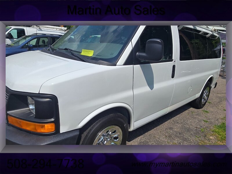 Used 2010 Chevrolet Express 1500 AWD w/ Power Package image 1