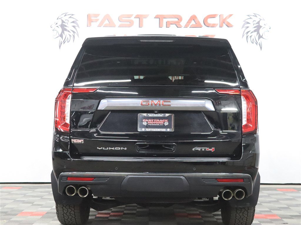 Used 2022 GMC Yukon AT4 image 5