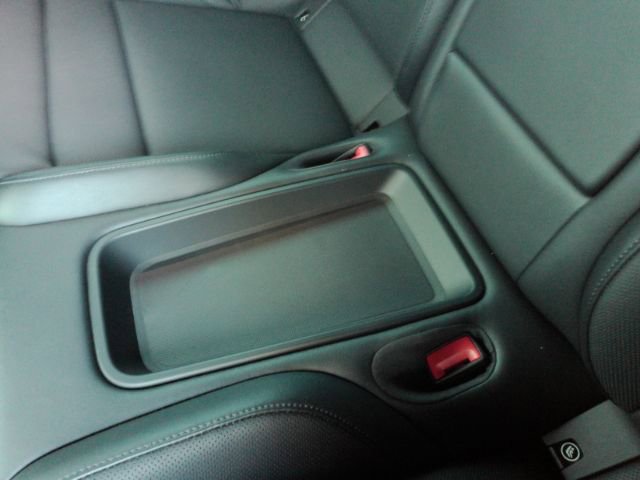 Used 2023 Porsche Taycan image 28