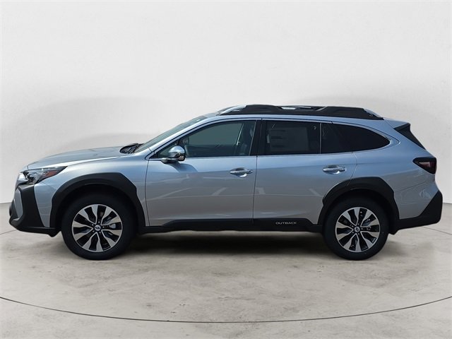New 2025 Subaru Outback Touring XT image 2