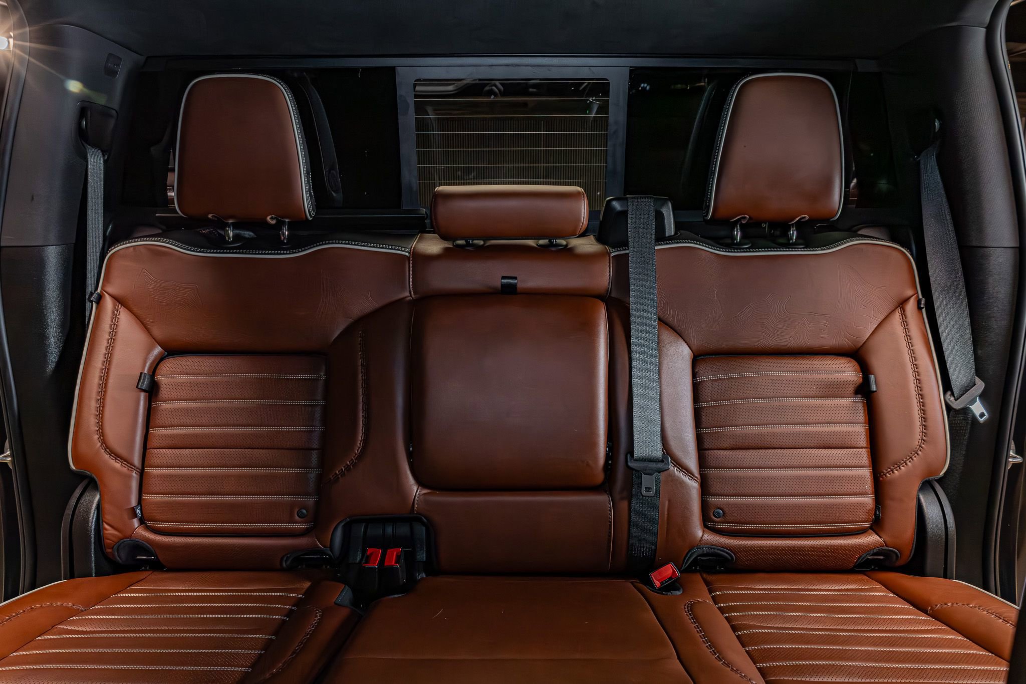 Used 2024 GMC Sierra 3500 Denali Ultimate image 26