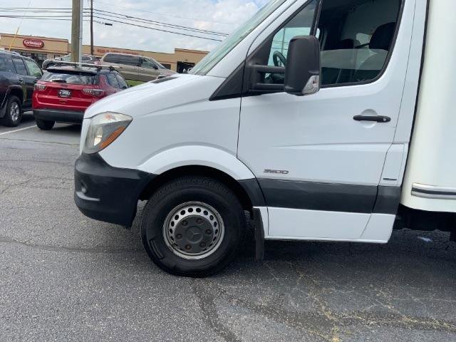 Used 2016 Mercedes-Benz Sprinter 3500 image 28