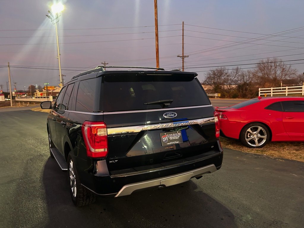 Used 2021 Ford Expedition XLT image 5