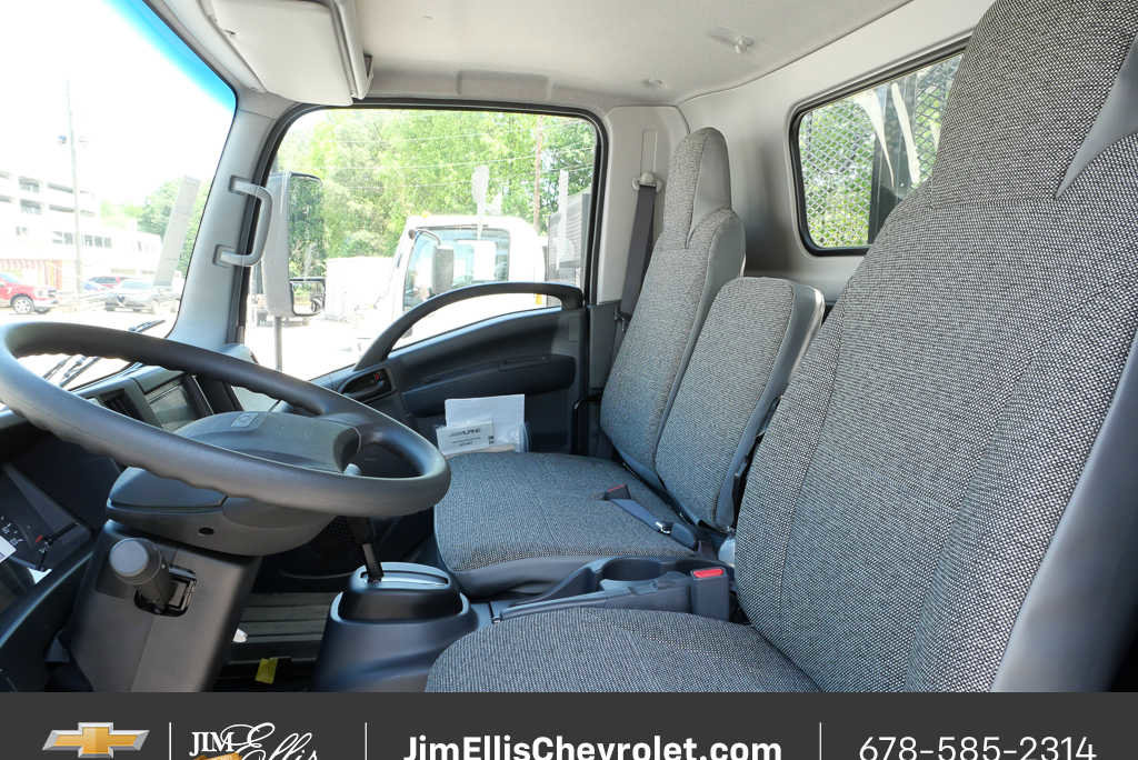 New 2025 Chevrolet Low Cab Forward 5500XG RWD image 5