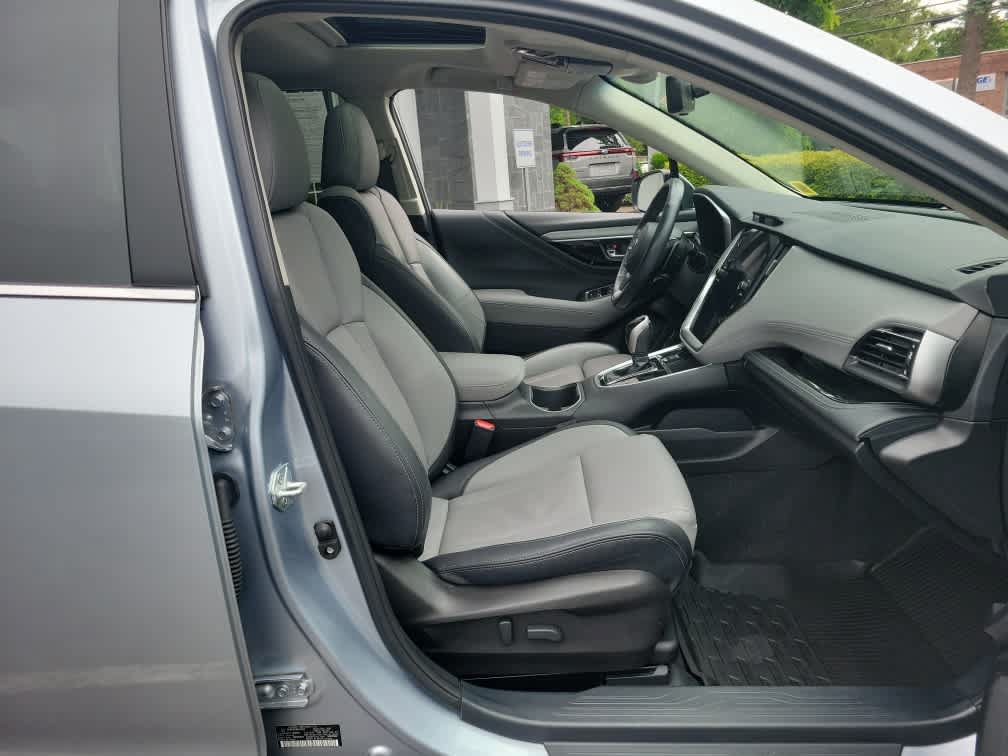 Used 2021 Subaru Outback Limited AWD/4WD image 31