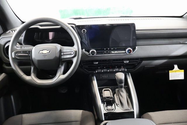 New 2026 Chevrolet Colorado W/T image 12