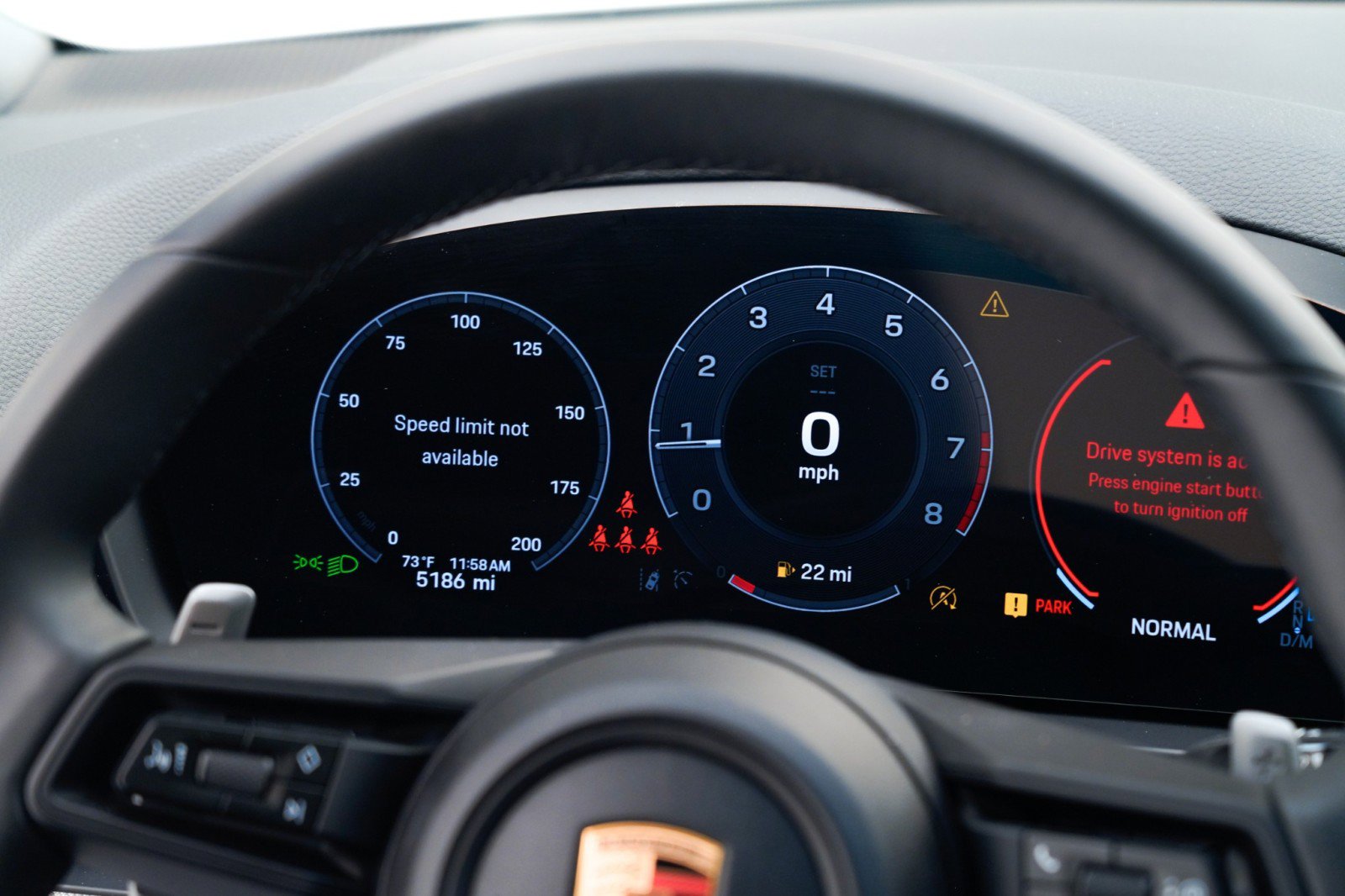 Used 2025 Porsche Cayenne S image 21