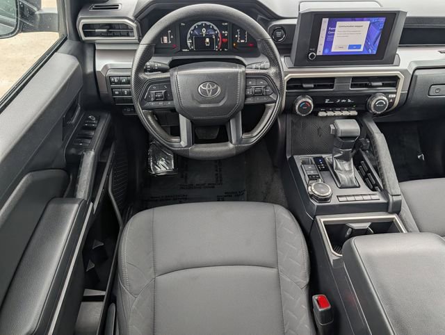 Used 2024 Toyota Tacoma SR5 AWD/4WD image 12