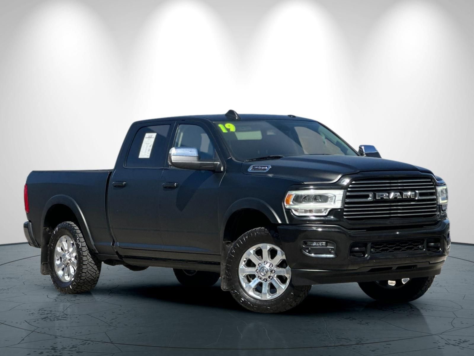 Used 2019 RAM 3500 Laramie image 2