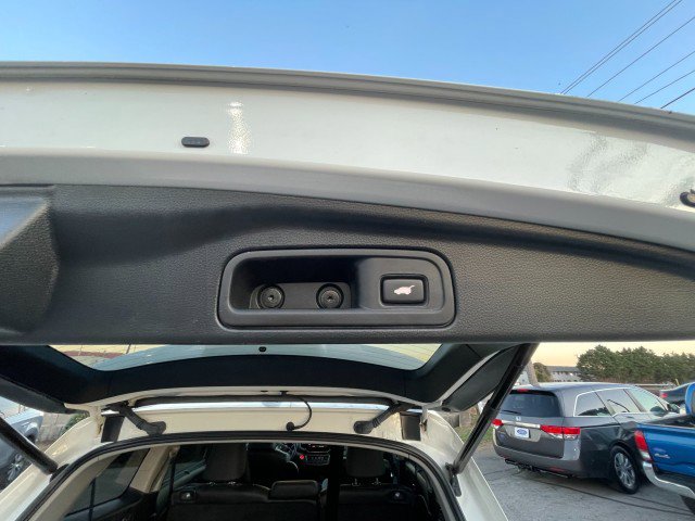 Used 2022 Honda Pilot Special Edition image 16