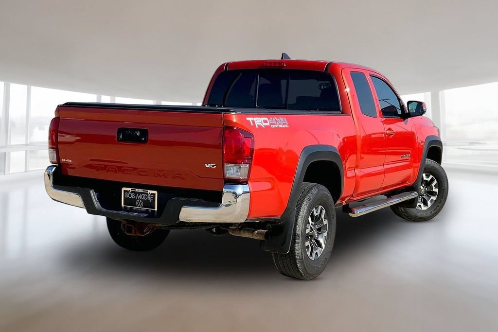 Used 2016 Toyota Tacoma TRD Off-Road w/ Towing Package AWD/4WD image 2