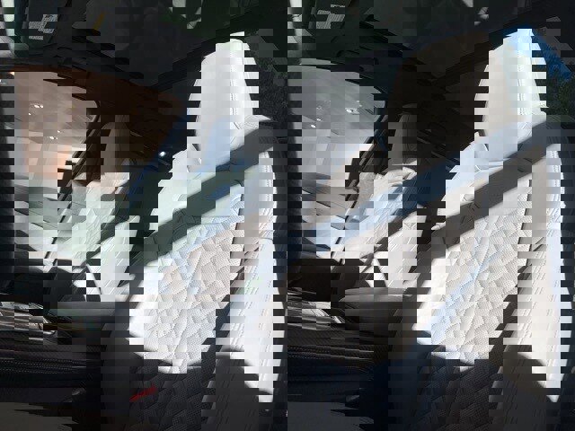 New 2025 Audi SQ7 Prestige image 17