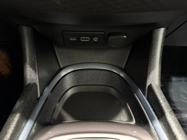 Used 2023 Chevrolet Malibu LT image 35