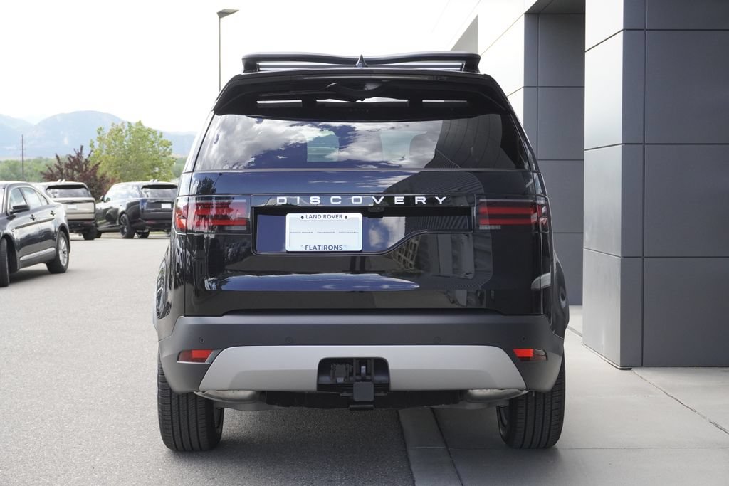 New 2026 Land Rover Discovery S AWD/4WD image 6