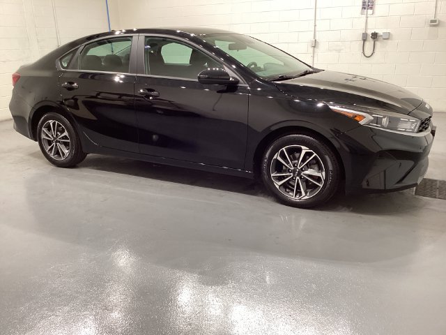 Used 2023 Kia Forte LXS FWD image 8