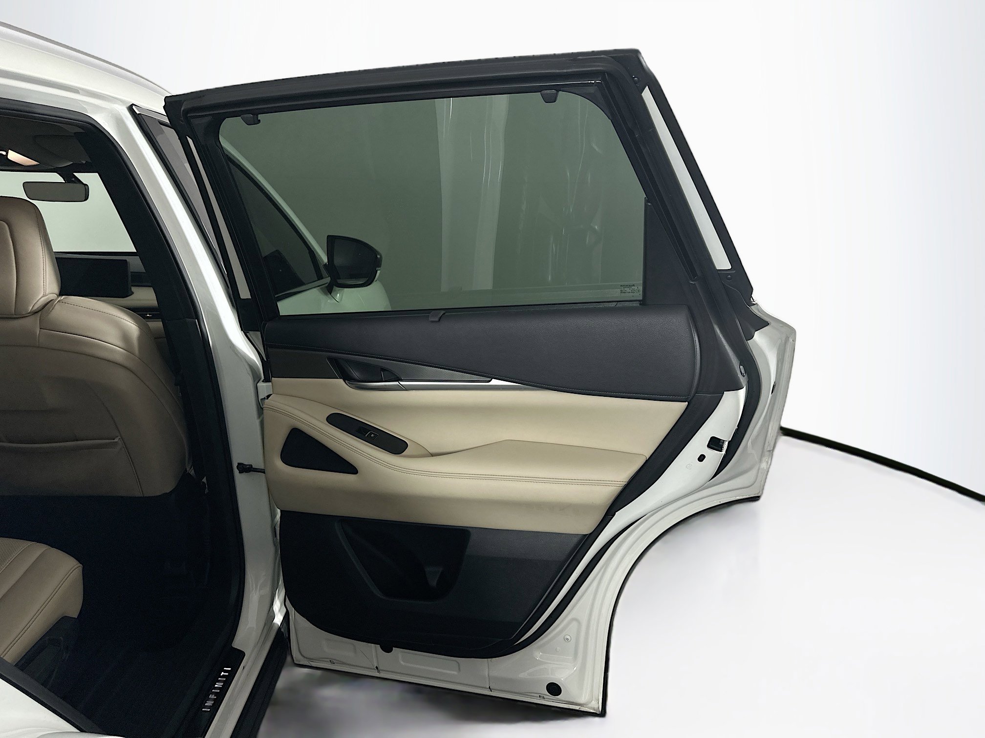 Used 2023 INFINITI QX60 Luxe image 33