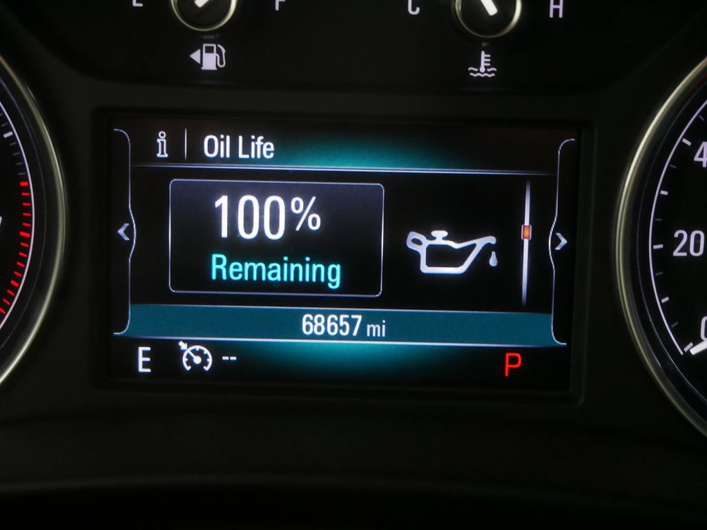 Used 2019 Buick Enclave Premium w/ Experience Buick Package AWD/4WD image 33
