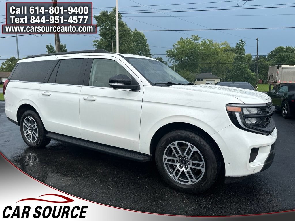 Used 2025 Ford Expedition Max Active AWD/4WD image 10