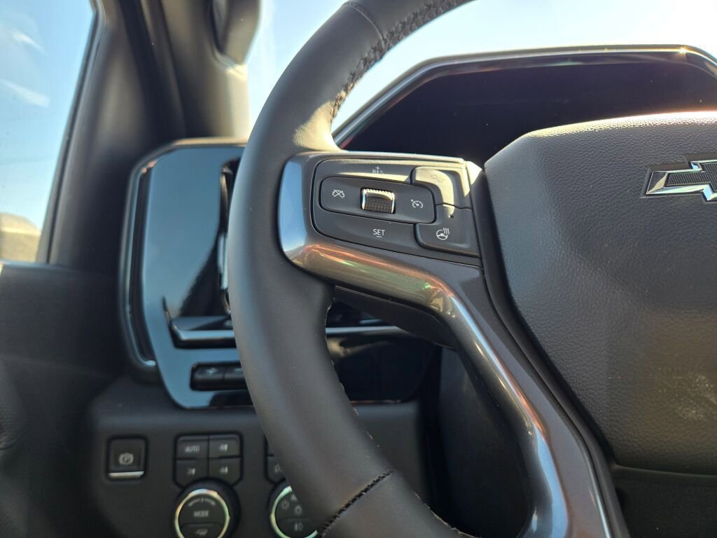 New 2026 Chevrolet Silverado 2500 ZR2 image 32