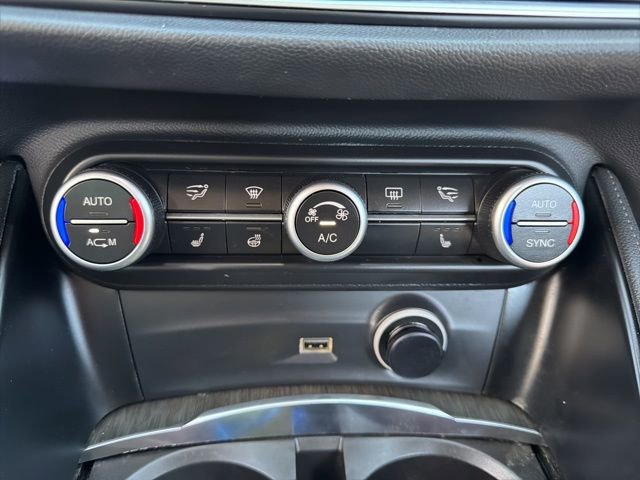 Used 2019 Alfa Romeo Stelvio Ti image 33