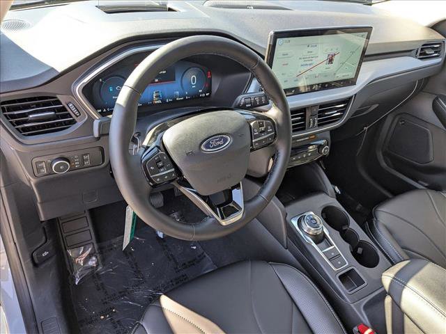 New 2026 Ford Escape SE w/ PHEV Premium Package image 3