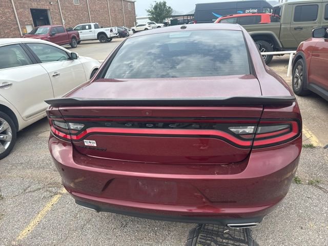 Used 2021 Dodge Charger SXT w/ Blacktop Package RWD image 5