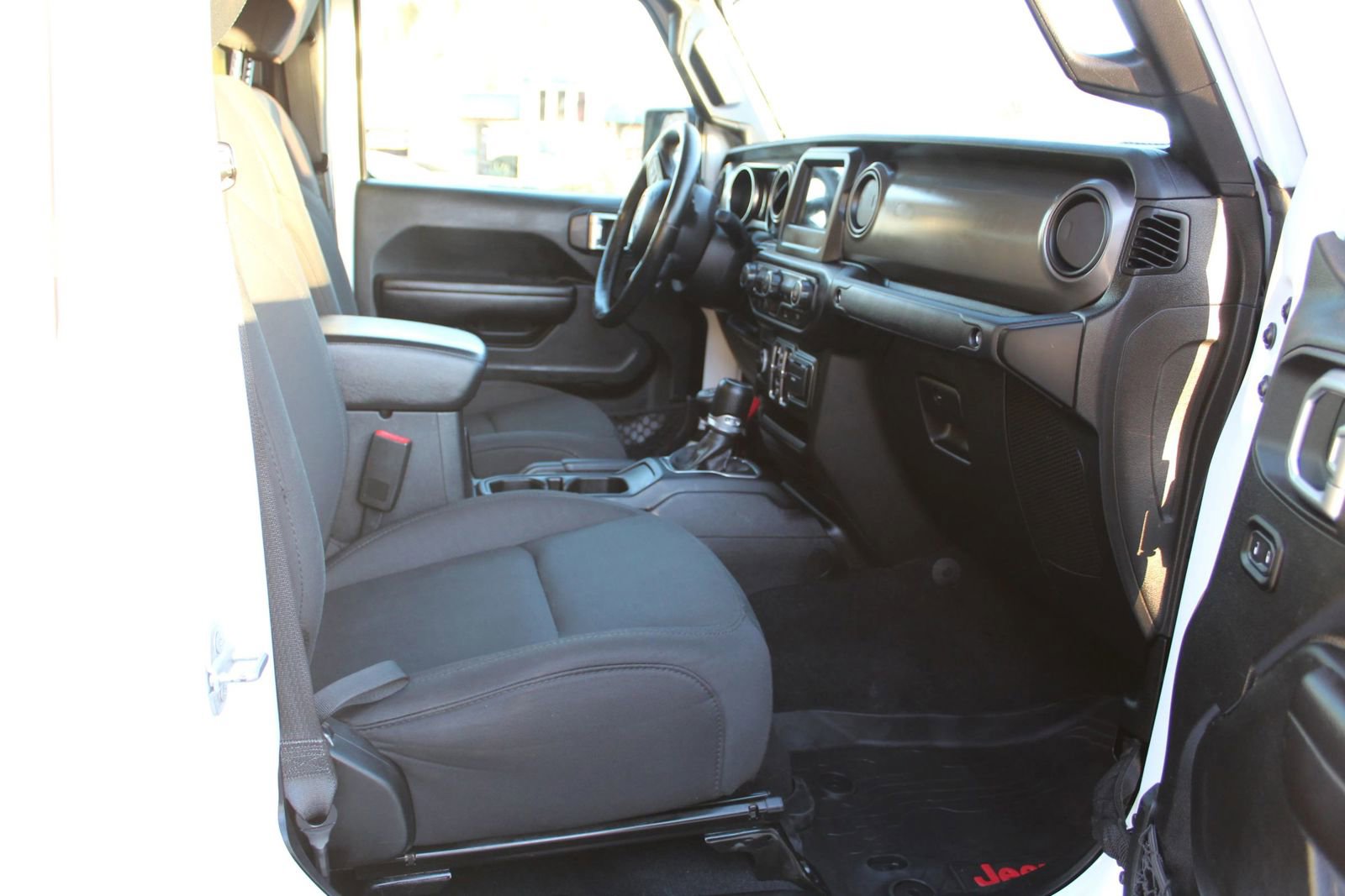 Used 2020 Jeep Gladiator Sport w/ Quick Order Package 24S image 10