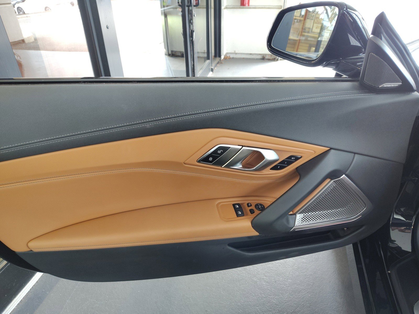 Used 2022 BMW Z4 M40i w/ Premium Package image 21