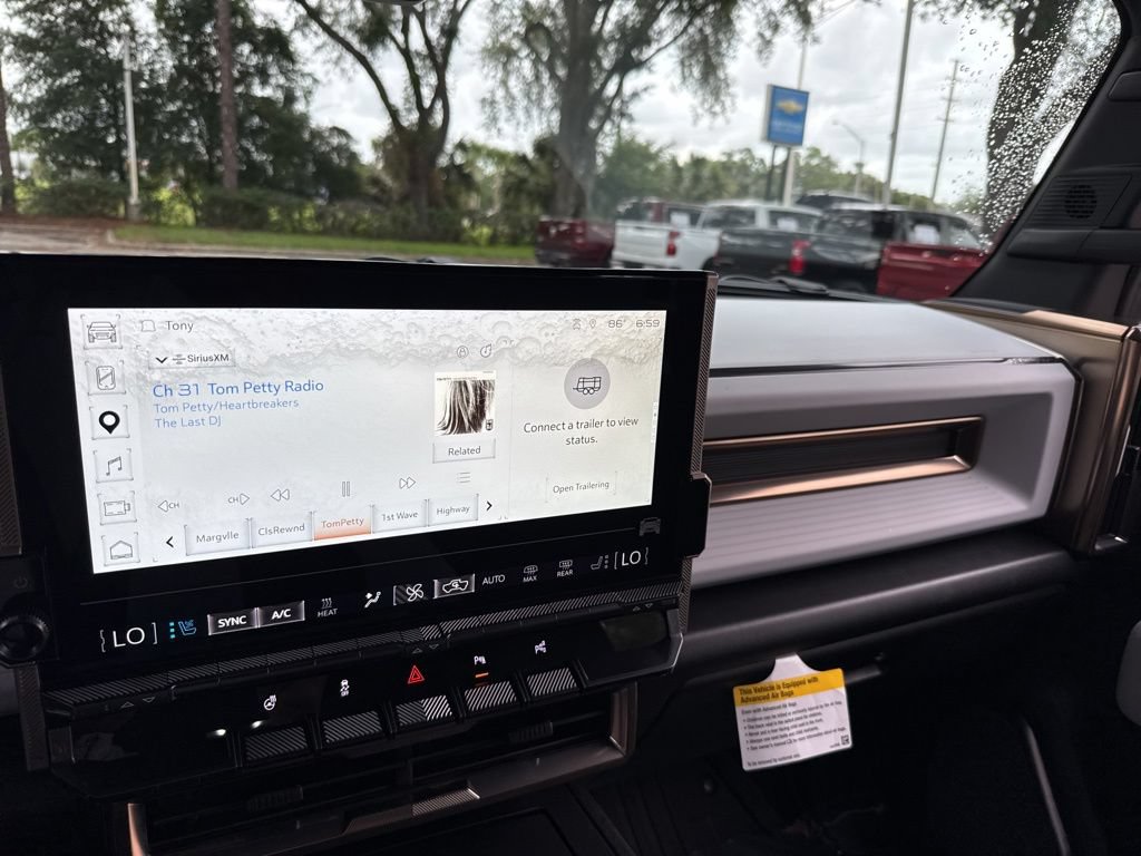 Used 2025 GMC Hummer EV 3X AWD/4WD image 50