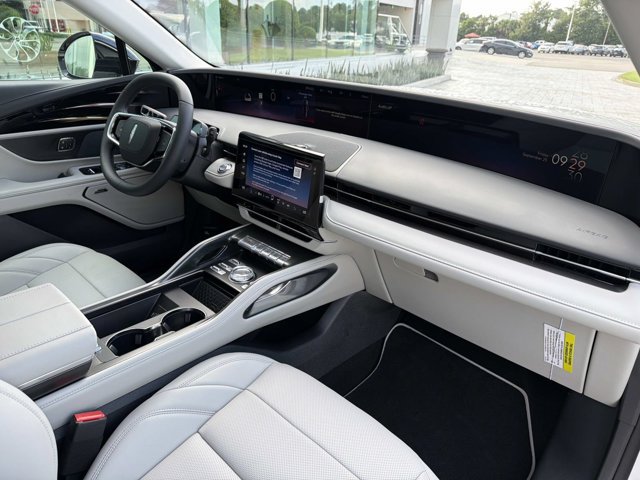 New 2026 Lincoln Nautilus Premier w/ Equipment Group 102A AWD/4WD image 20
